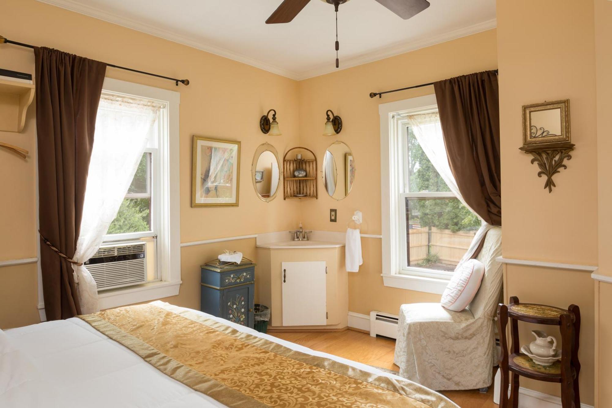 King Room