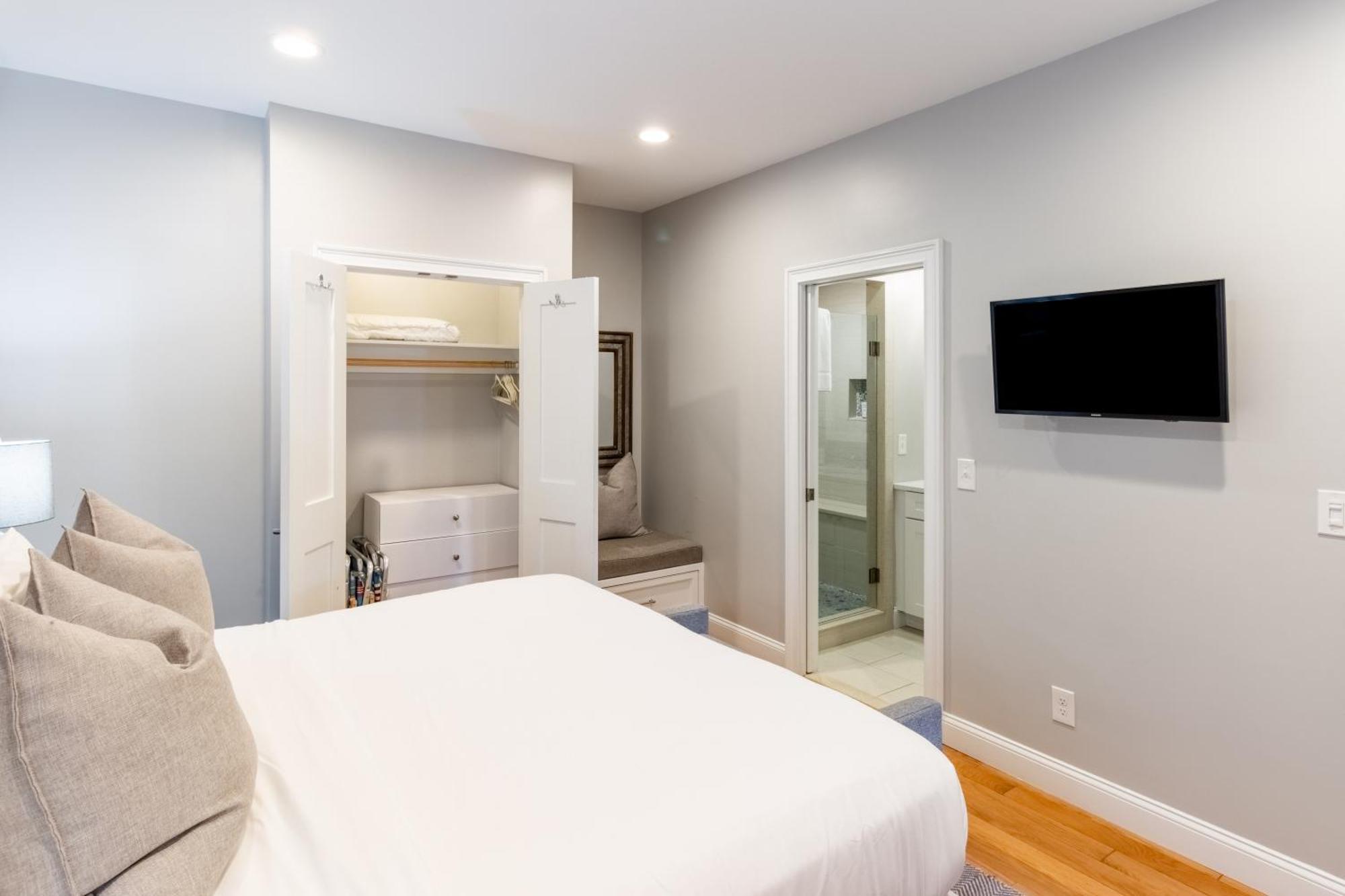 Two-Bedroom Townhouse