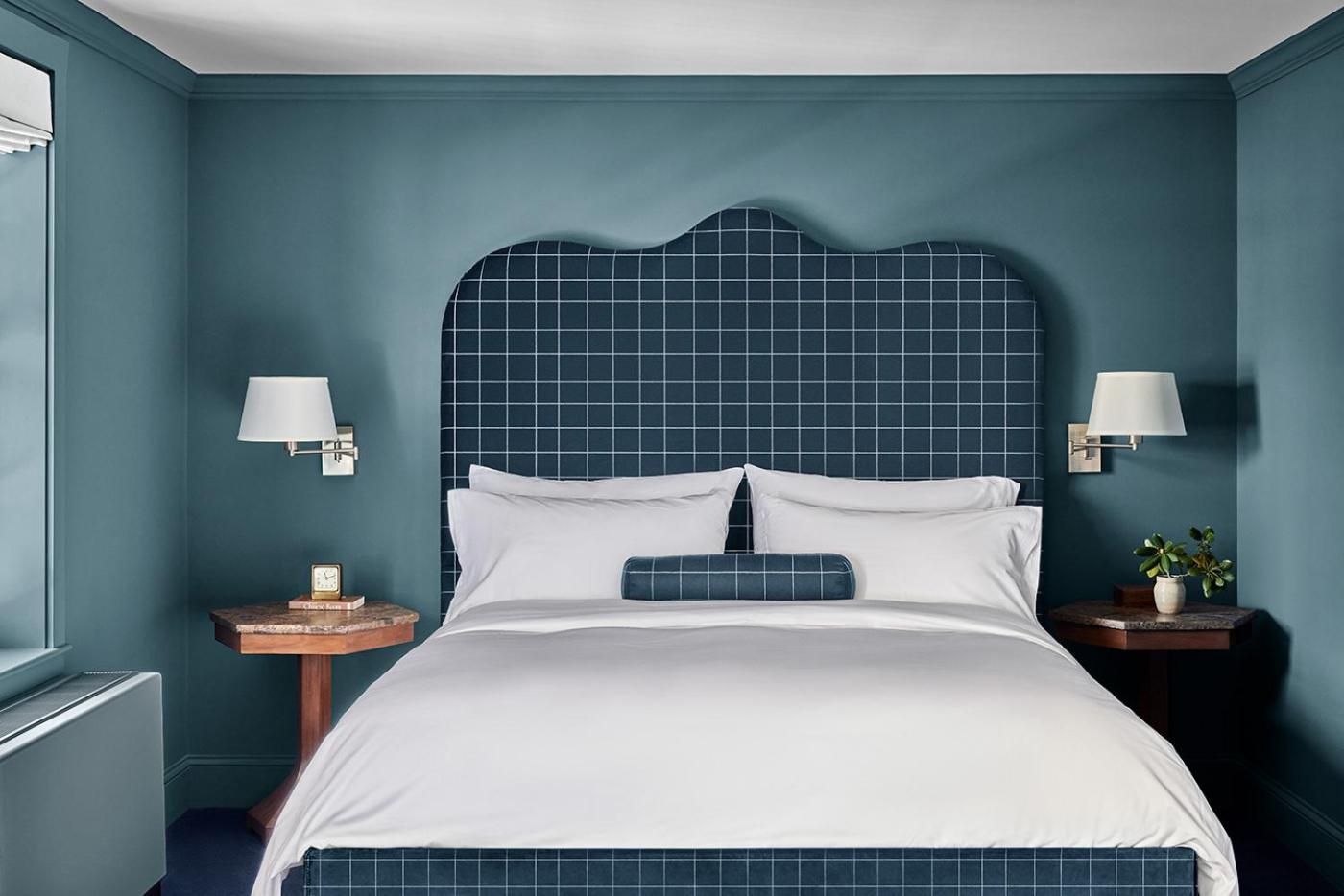 Deluxe King or Queen Room