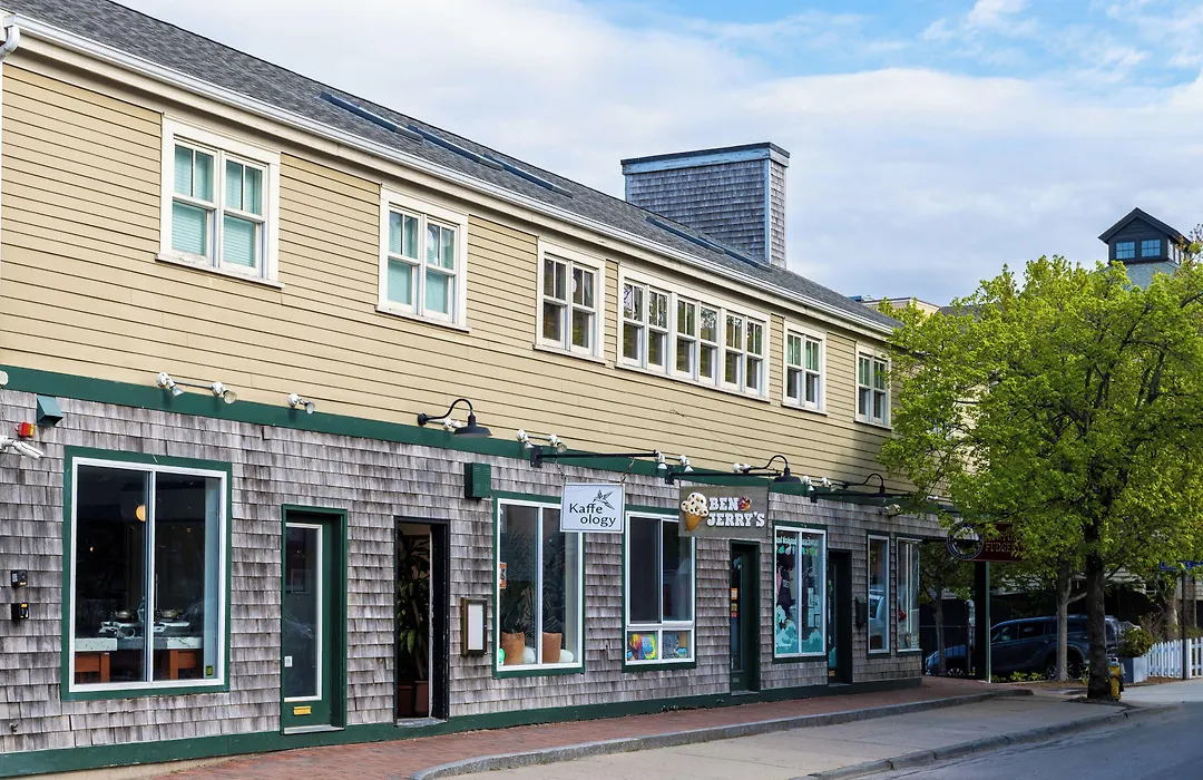 The Newport Lofts - 359 Thames Street-1