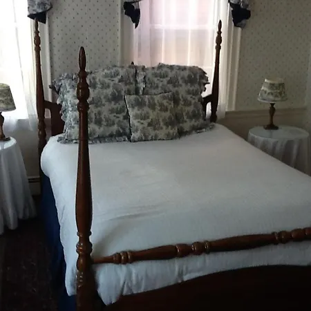 Clarkeston Inn-3