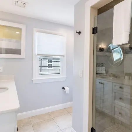 The Newport Lofts - 410 Thames Street-3